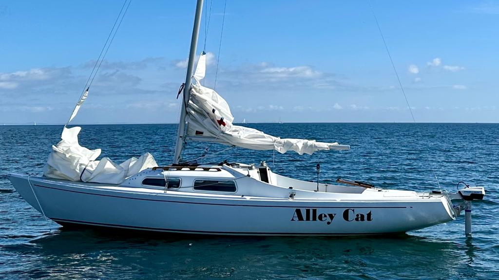 1972 Elvstøm H-båd med elmotor (45.000kr)