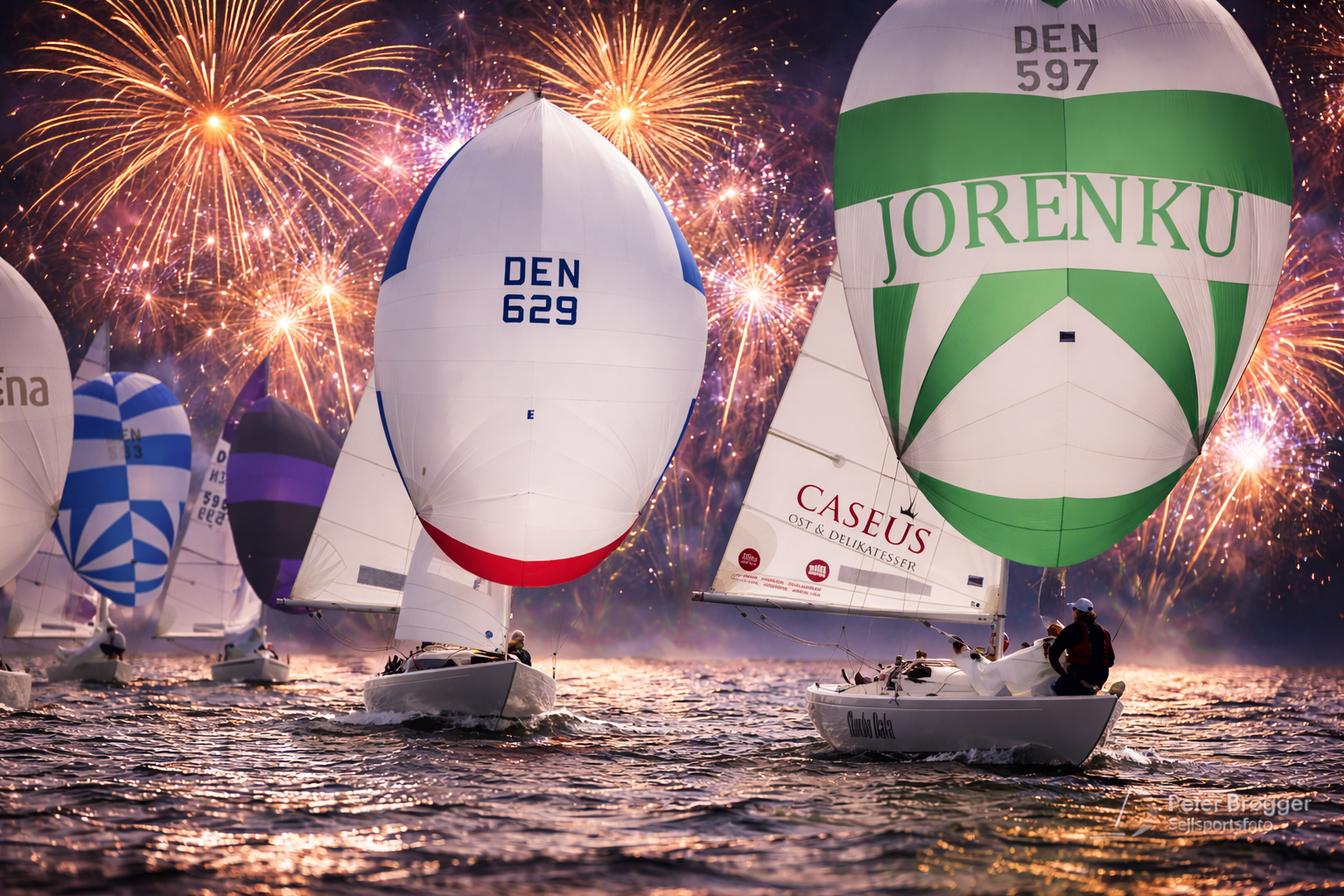 Rigtig godt nytår til alle H-bådssejlere.